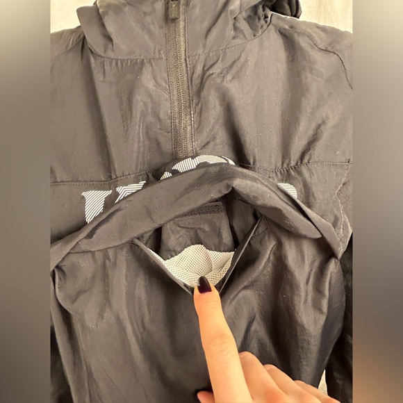 Kappa Athletic Windbreaker - Picture 3 of 8